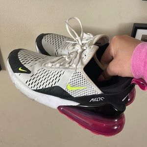 Nike Air max 270 in a 7Y